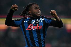 不放弃！记者：国米考虑第3次报价卢克曼，此前4500万欧已被拒