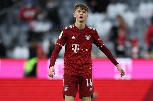 万纳尔：再次和拜仁队友踢球很酷，是否留队季前赛结束我们再看