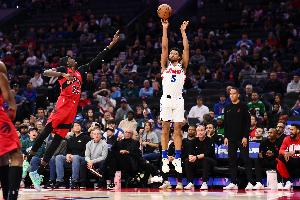 名记：76人想留格莱姆斯 但不想超二土 不想搭选秀权做交易腾空间