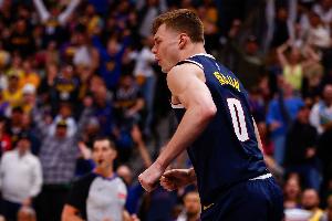 布劳恩：我们曾渴求的一切如今都已拥有 这是一个没有借口的赛季