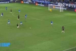 杰哥首球来了！杰克逊破门收获拜仁首球，奥利塞助攻双响