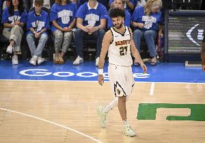 阿德尔曼：穆雷状态看起来很棒 休赛期他组织球队训练我很欣慰