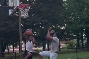 这拉杆的质量在NBA都很少见