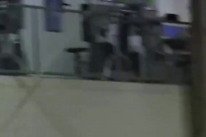 那时候投篮姿势还更好看点?塔图姆中学时期是这样打球的